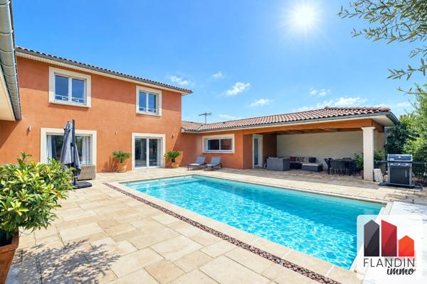 Villa à vendre, 6 pièces - Charly 69390