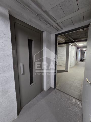 Idéal Stockage: 3 grande caves saine de 17M²