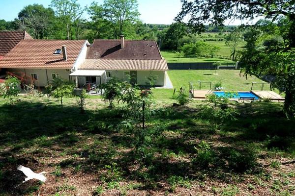 Maison à vendre 317 700 € Montpon-Ménestérol 6 p 188 m² DPE B