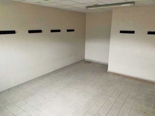 Local Professionnel et commercial à vendre à Châteaudun dans l'Eure-et-Loir (28200), ref : RCS/705