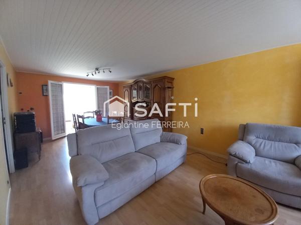 AUX PORTES DE ISSOUDUN, PAVILLON 126M² AVEC SOUS SOL ET JARDIN