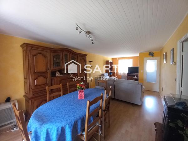 AUX PORTES DE ISSOUDUN, PAVILLON 126M² AVEC SOUS SOL ET JARDIN