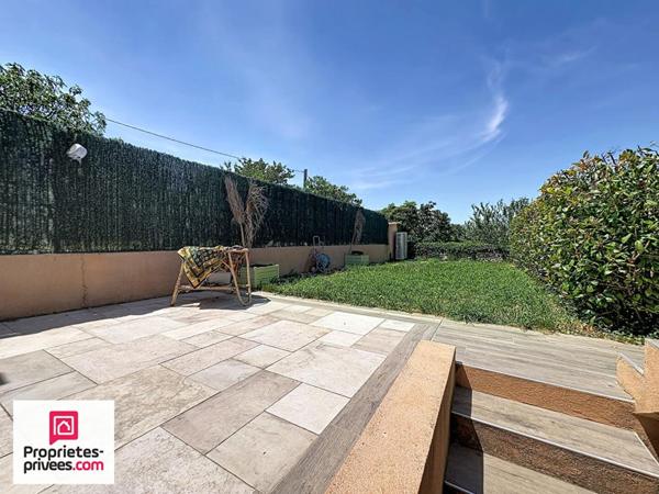 Rians Maison d'architecte récente 115 m²  sur 194 m² de terrain clos