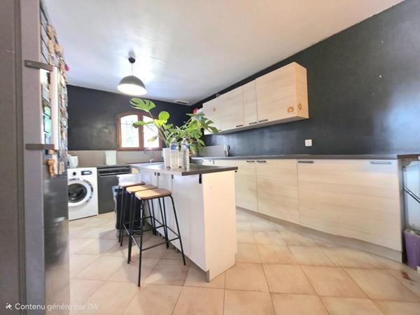 Maison Six Fours Les Plages 8 pièce(s) 260 m2