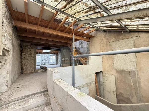 Vente Immeuble 7 pièces 155 m2 à Apt