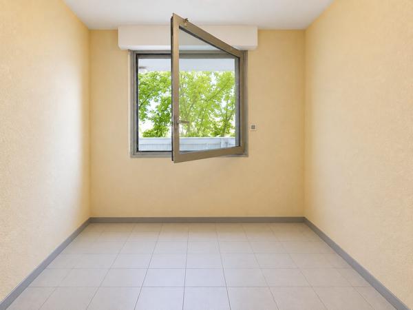 ANNEMASSE – Centre-ville – Grand T3 lumineux avec balcon et