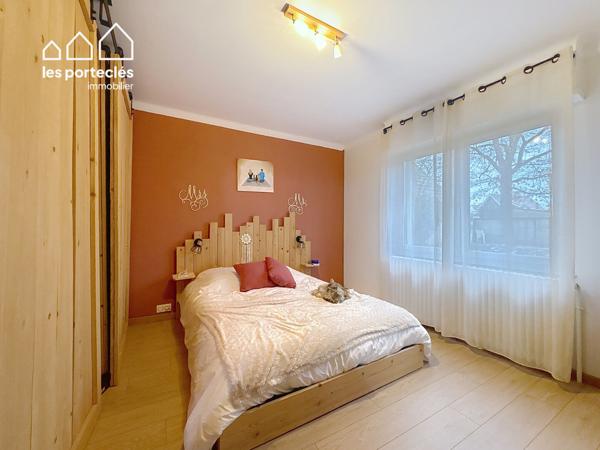 3 PIECES EN REZ DE JARDIN AVEC SOUS-SOL