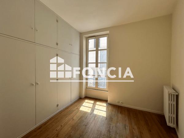Location Appartement 3 pièces 103.19 m² - 4 RUE EMILE JAMAIS Nimes 30000