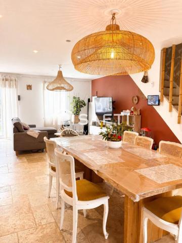 Maison clé en main au calme avec piscine récente