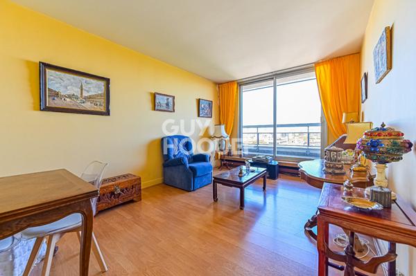 RARE 2 pièces en étage avec balcon