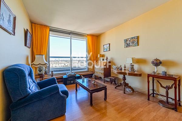RARE 2 pièces en étage avec balcon