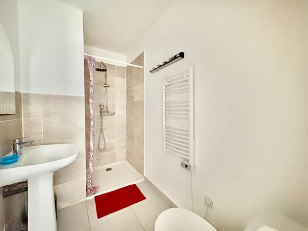 Appartement Avignon intra-muros T2 de 41 m2 avec mezzanine