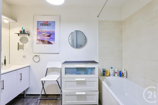 Appartement F4 à vendre  4 pièces - 77 m2 AUBERVILLIERS - 93