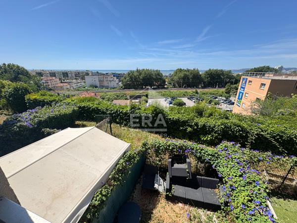 Studio avec coin nuit de 37 m² - Vue mer - Saint-Laurent-du-Var