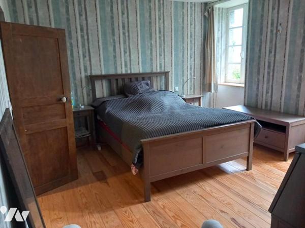 ANCIEN PRIEURE (235 m² habitables)  sur 3425 m² de terrain - piscine chauffée avec dôme