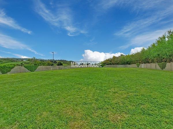 Maison vue mer Saint-Quay-Portrieux 175 m², 4 chambres terrain arboré 2540 m² proche mer