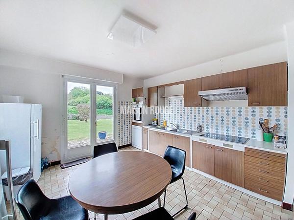 Maison vue mer Saint-Quay-Portrieux 175 m², 4 chambres terrain arboré 2540 m² proche mer