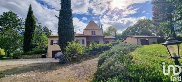 Maison d’architecte 8 pièces de 205 m² à Pont-du-Casse (47480)