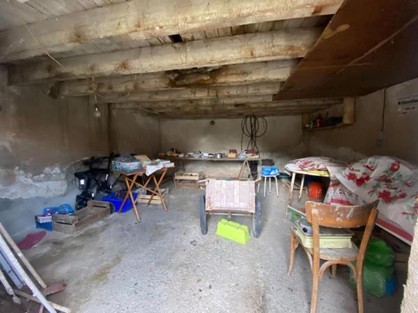 Maison  avec dépendances