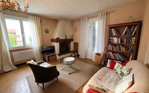 Maison à vendre    3 pièces •  Saujon