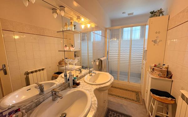 Maison à vendre    3 pièces •  Saujon