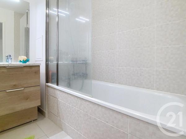 Appartement F4 à vendre  4 pièces - 85 m 2   THIAIS  - 94