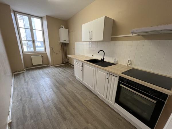 Appartement à louer |  Ruffec |  3 pièces | 71 m²