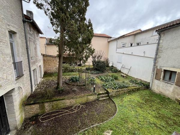 Appartement à louer |  Ruffec |  3 pièces | 71 m²