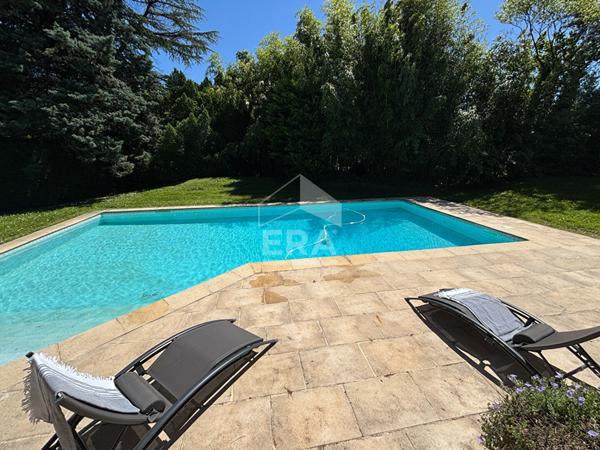 Maison Ecully 8 pièce(s) 285 m2