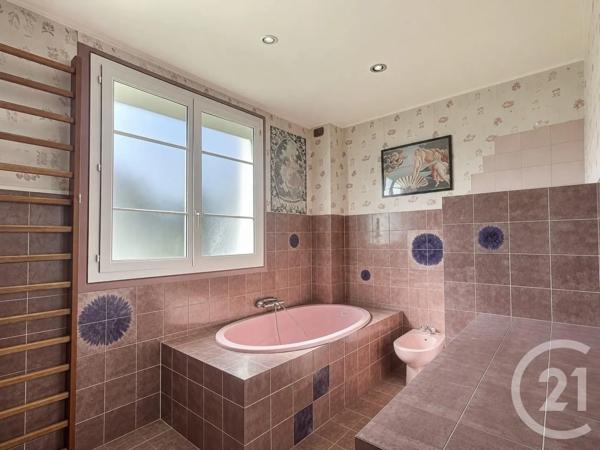 Maison à vendre  8 pièces - 180 m 2   AULNAY SOUS BOIS  - 93
