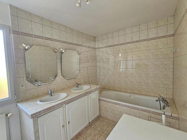 Maison 6 chambre(s) à vendre - Hinx, Landes - 40