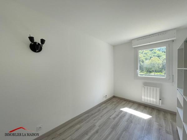 T2 - VESONE - VESONE - Dans un immeuble situé à ...