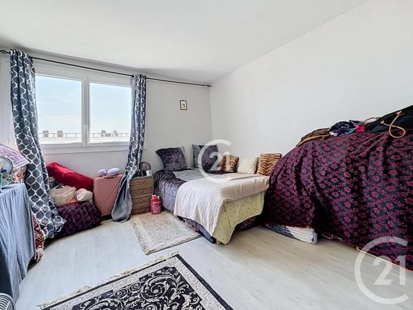 Appartement F2 à vendre  2 pièces - 48,15 m 2   MONTREUIL  - 93