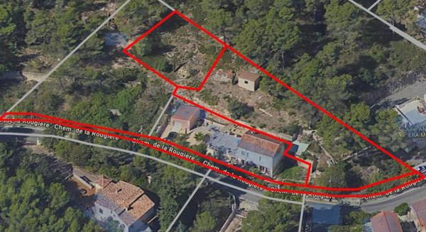 Terrain constructible 1828 m² en bordure de forêt