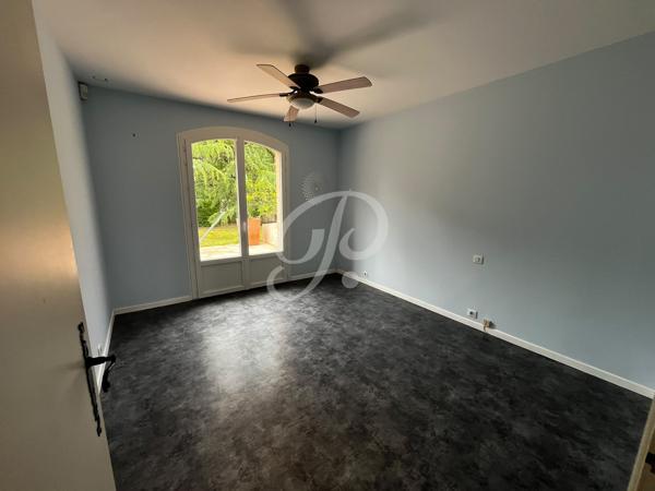 Spacieuse Maison 8 pièces de 205m2 à Coëx Toutes les caractéristiques