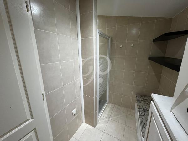 Spacieuse Maison 8 pièces de 205m2 à Coëx Toutes les caractéristiques