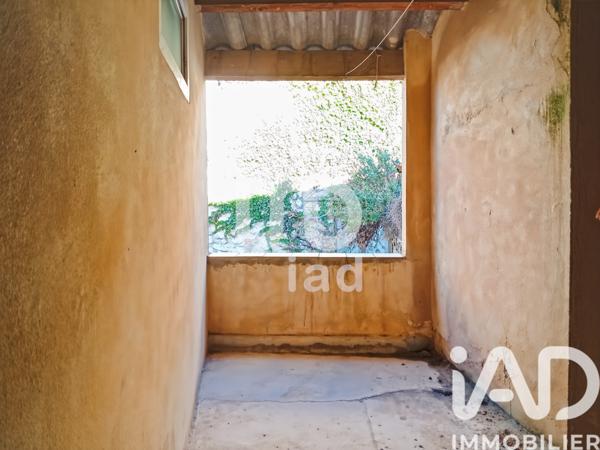 Maison à vendre 3 pièces 80 m² Estézargues