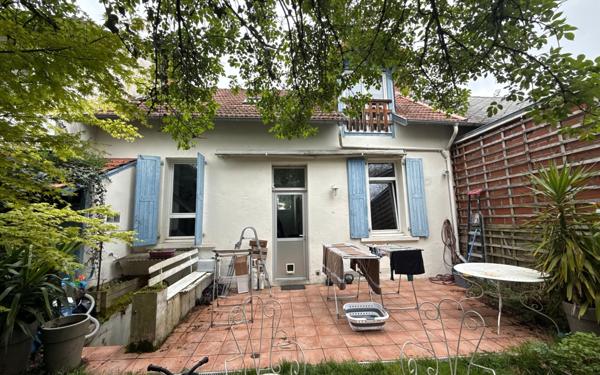 Maison à vendre    5 pièces •  Tarbes