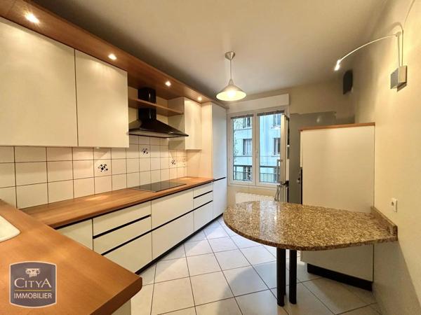 Appartement à louer 3 pièces 77.17m² Lyon 7e Arrondissement (69007)