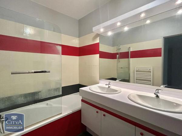 Appartement à louer 3 pièces 77.17m² Lyon 7e Arrondissement (69007)