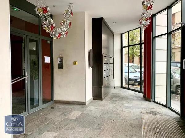 Appartement à louer 3 pièces 77.17m² Lyon 7e Arrondissement (69007)