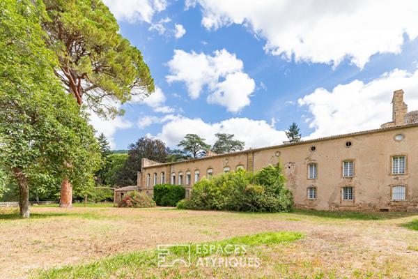 Ancien évêché du XVII au coeur du Pays Cathare – Demeure historique de caractère