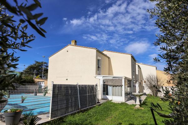 Maison traditionnelle T4 130 m2 avec piscine