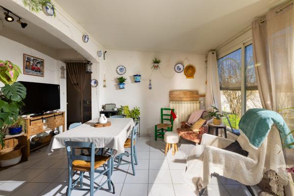 Maison traditionnelle T4 130 m2 avec piscine