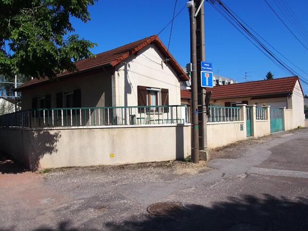 Maison avec 2 logements à Dijon pour investisseur