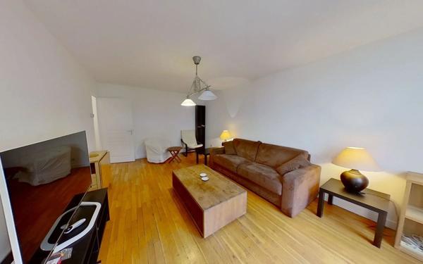 Appartement à louer    2 pièces • 48,46 m2 Lyon 3