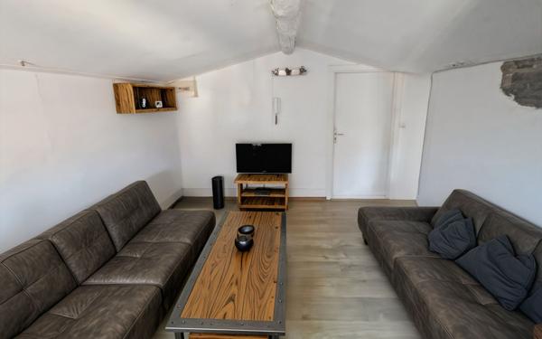Appartement à vendre    2 pièces • 21 m2 Nice
