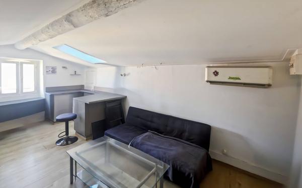 Appartement à vendre    2 pièces • 21 m2 Nice