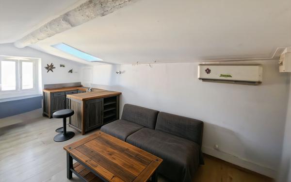 Appartement à vendre    2 pièces • 21 m2 Nice