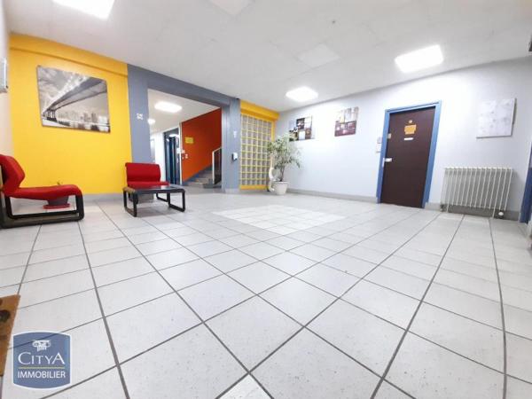 Local commercial à louer 46.8m²